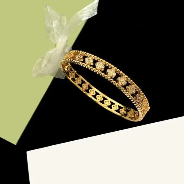 Van Cleef & Arpels Jewelry |