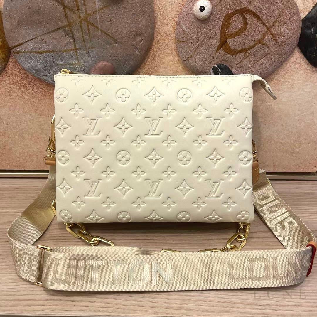 Premium Bag 54EB9B70