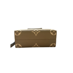 Louis Vuitton Onthego Leather Tote Bag