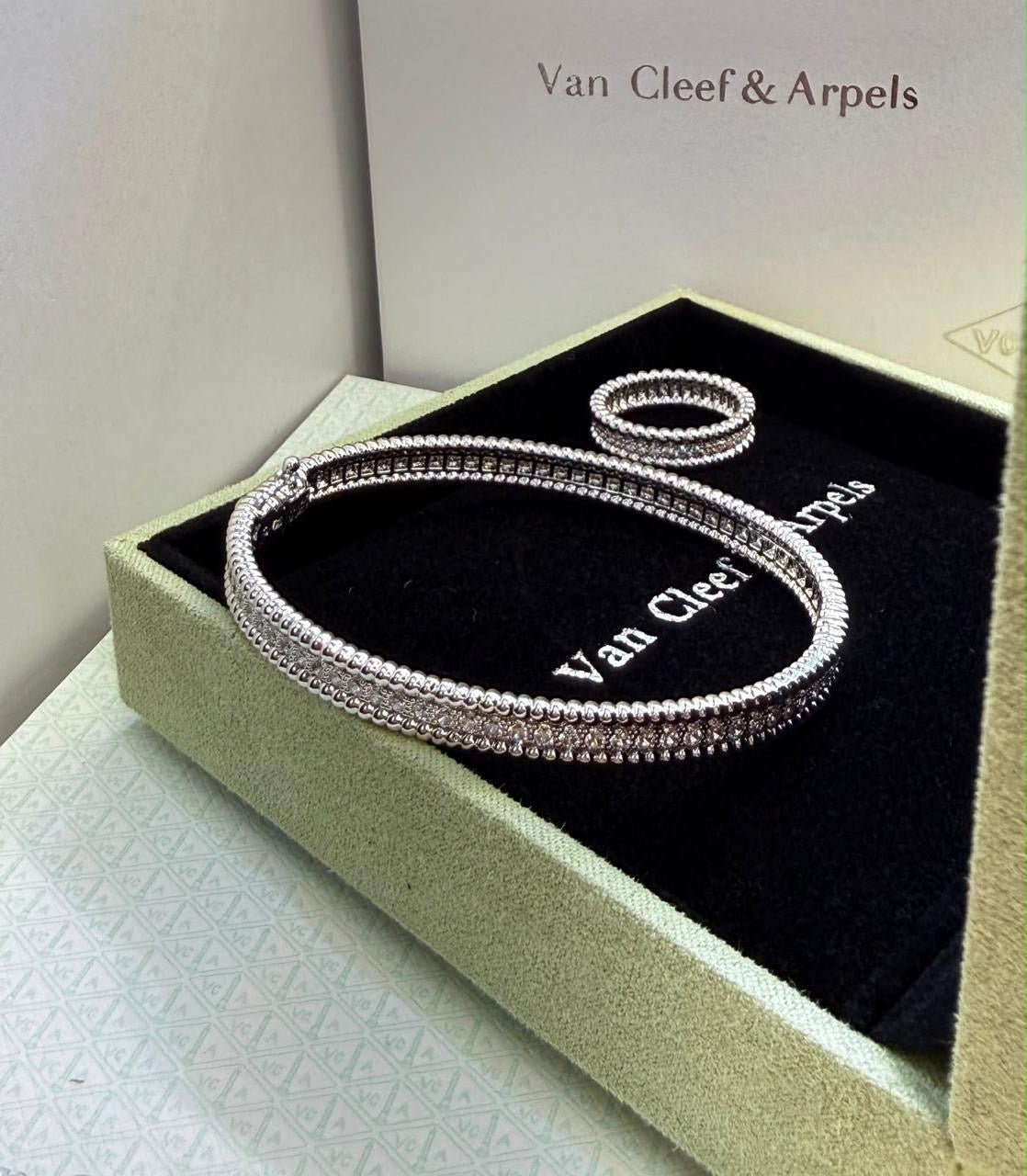 Van Cleef Perlée Diamonds Set