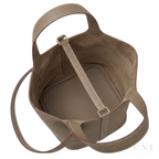 Hermès Picotin Lock Bucket Bag - View 4