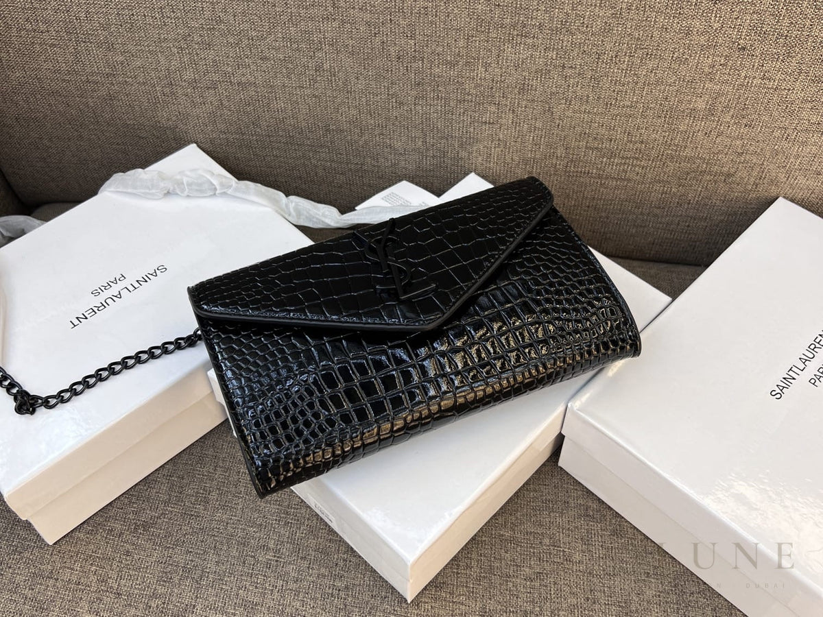 Saint Laurent Uptown Envelope Bag – Black