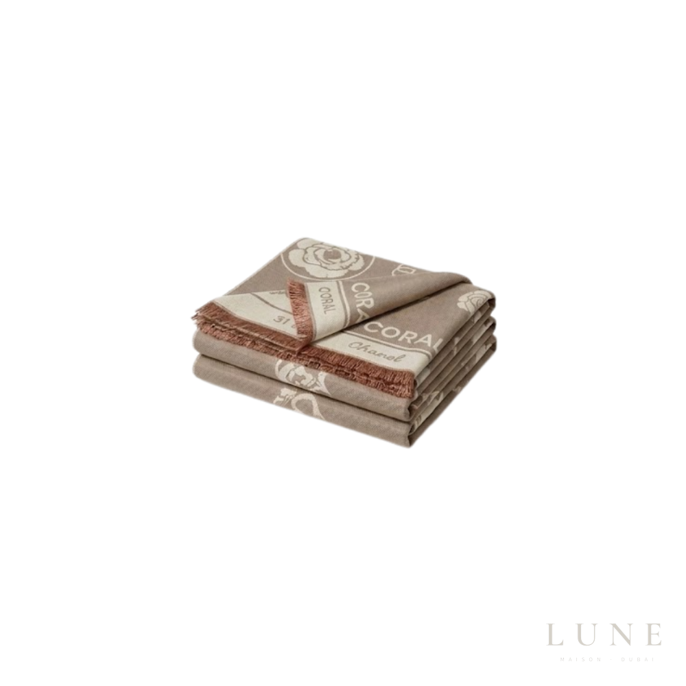 Chanel | Scarf CC Monogram Cream - View 4
