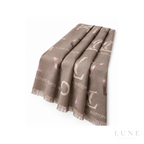 Louis Vuitton | Split Shawl Brown - View 2