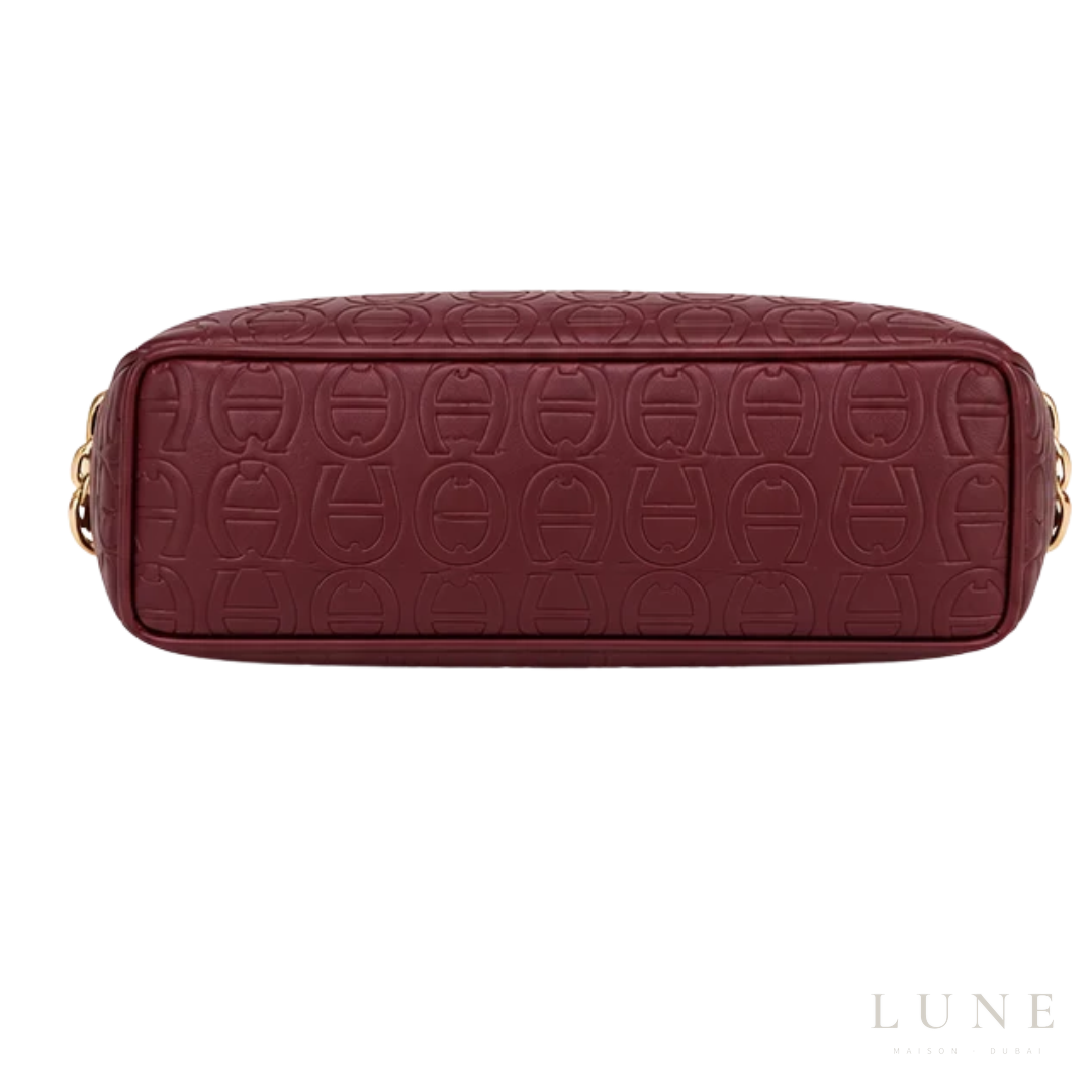Aigner Bag | Delia Monogram Shoulder Bag – Burgundy – Wine