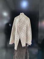 Burberry | Scarf Reversible Check Beige - View 4