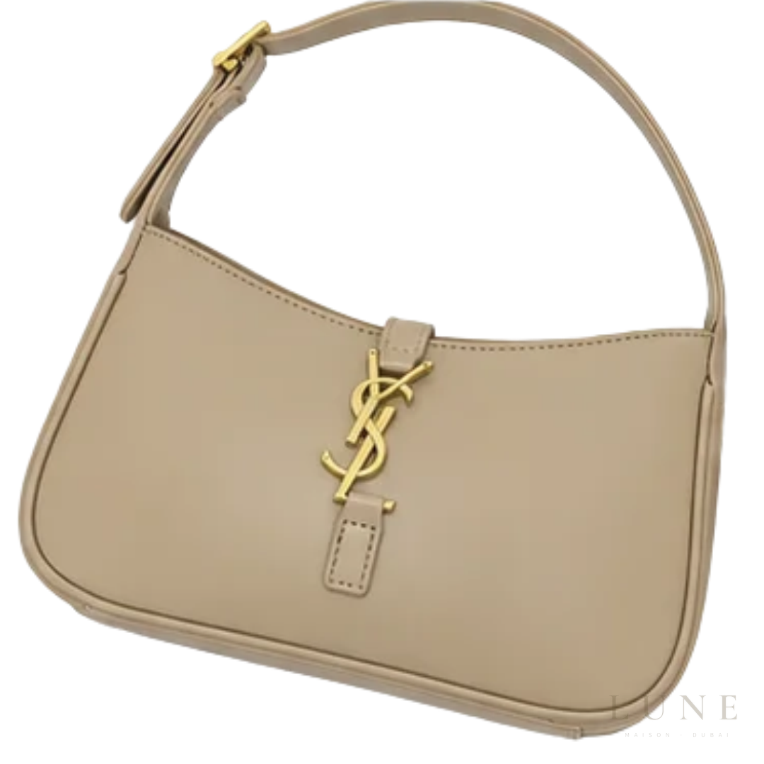 Saint Laurent Hobo – Beige