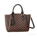 Louis Vuitton Hand-Bag