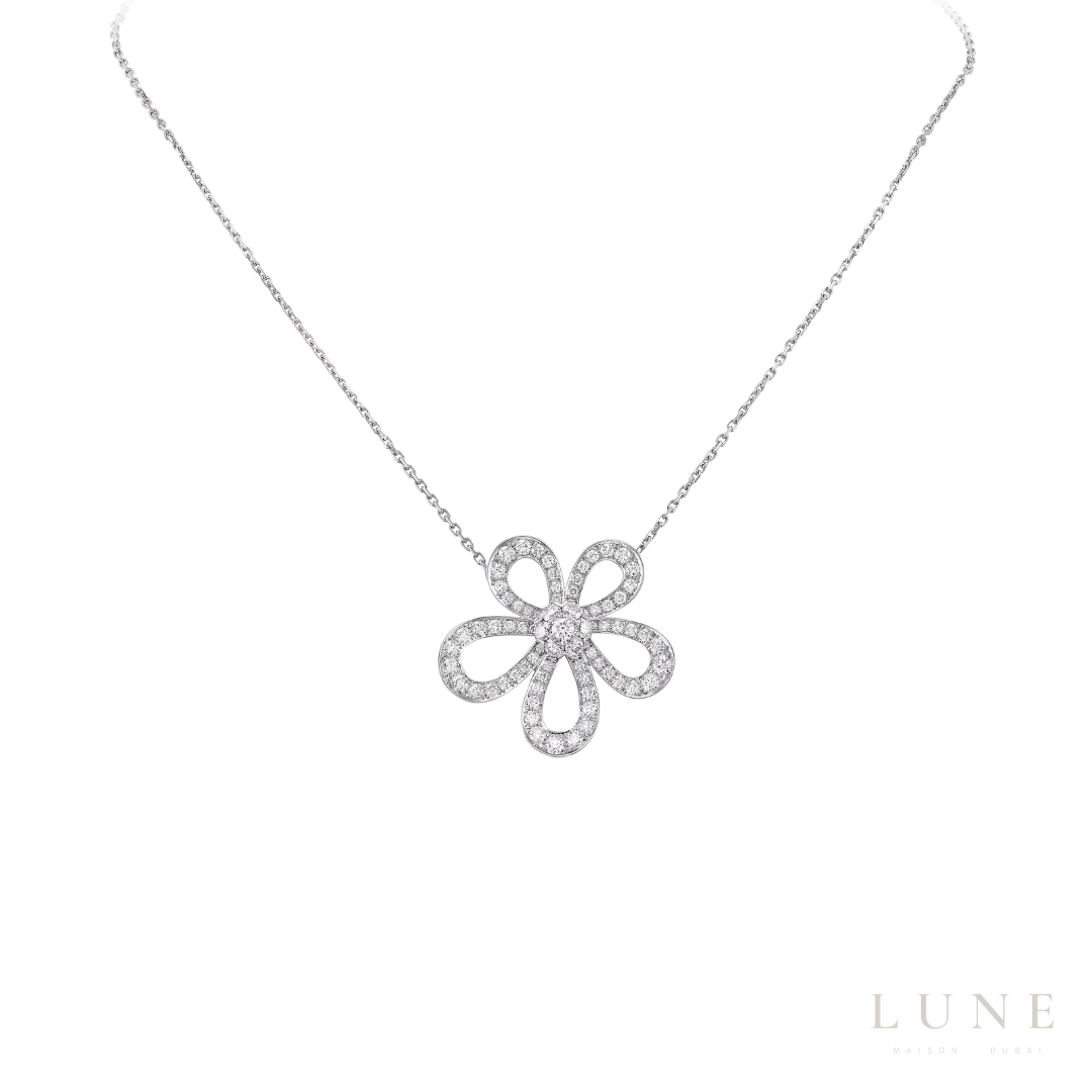 Van Cleef Flowerlace Pendant