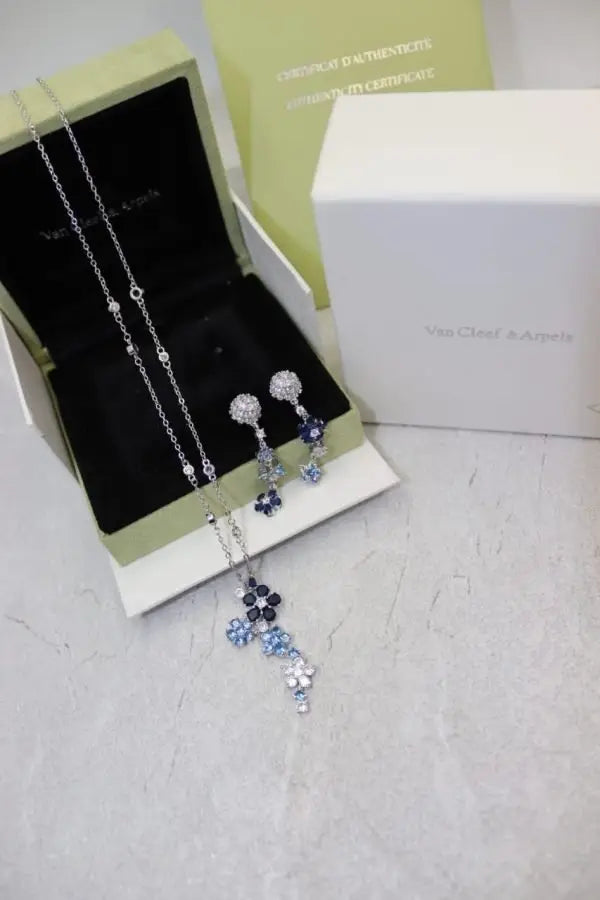 Van Cleef & Arpels Jewelry |