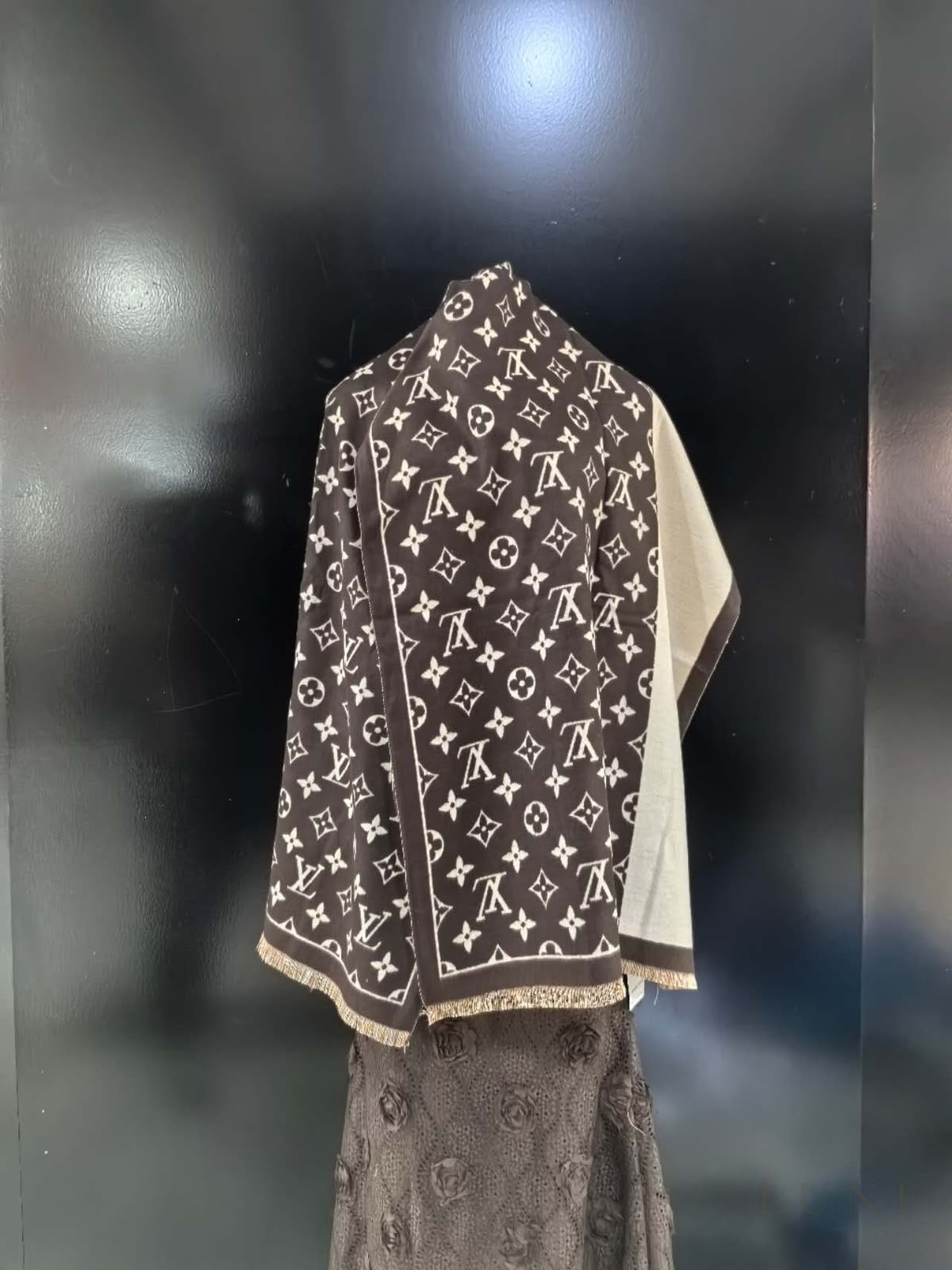 Louis Vuitton Classic Chocolate Scarf – Brown