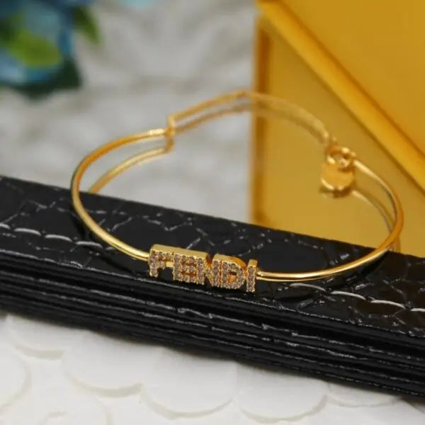 Fendi Jewelry |
