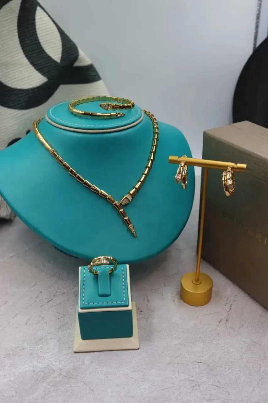 Bvlgari Jewelry |