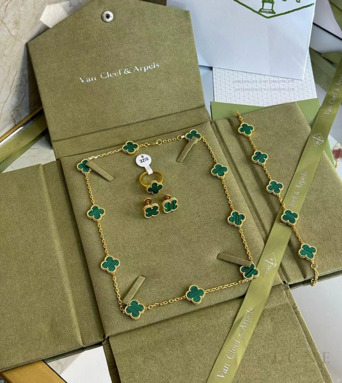 Van Cleef Vintage Alhambra Set