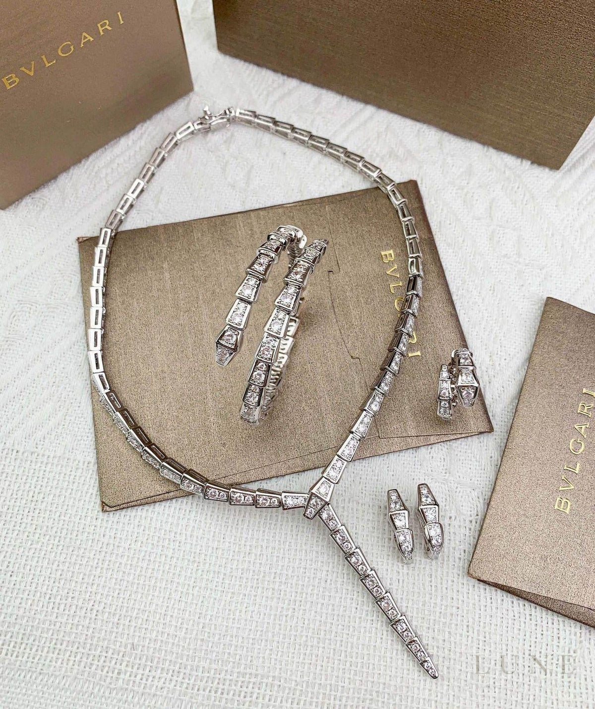 Bvlgari Serpent White Gold Diamond Set