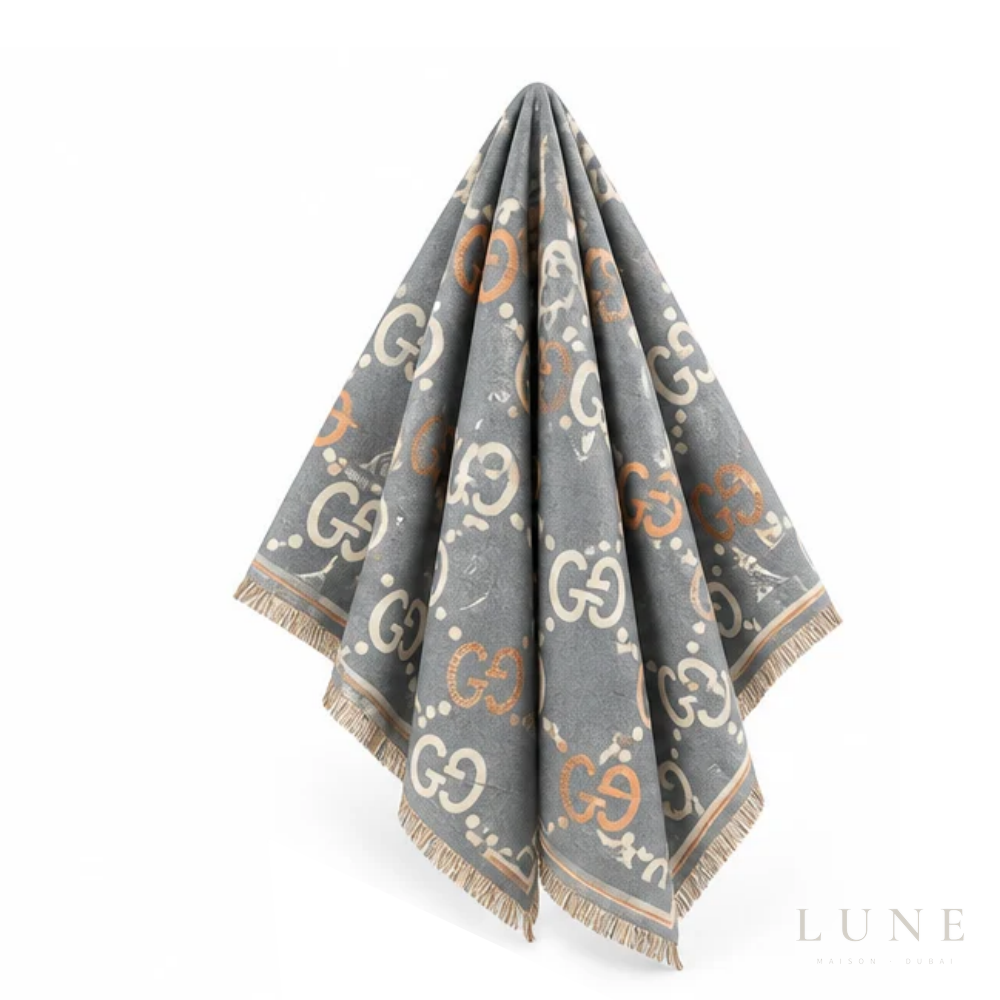 Gucci GG Check Scarf – Grey