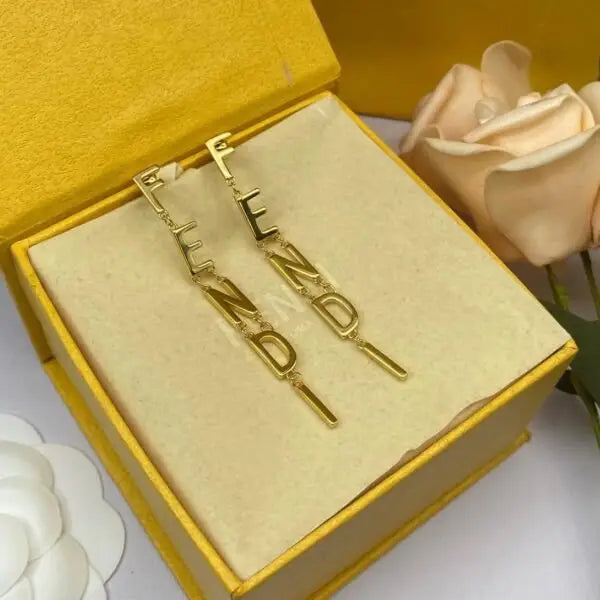 Fendi Jewelry |