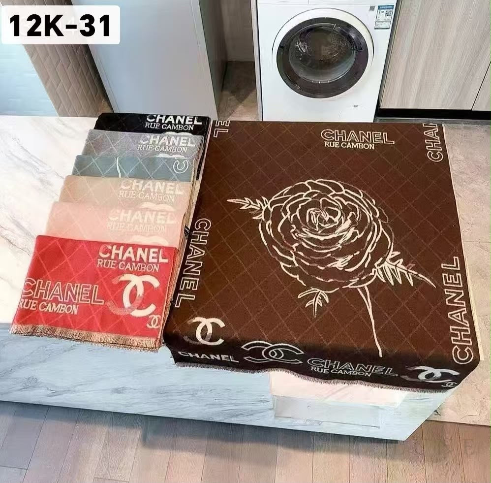Chanel | Scarf Camellia CC Dark Brown - View 5