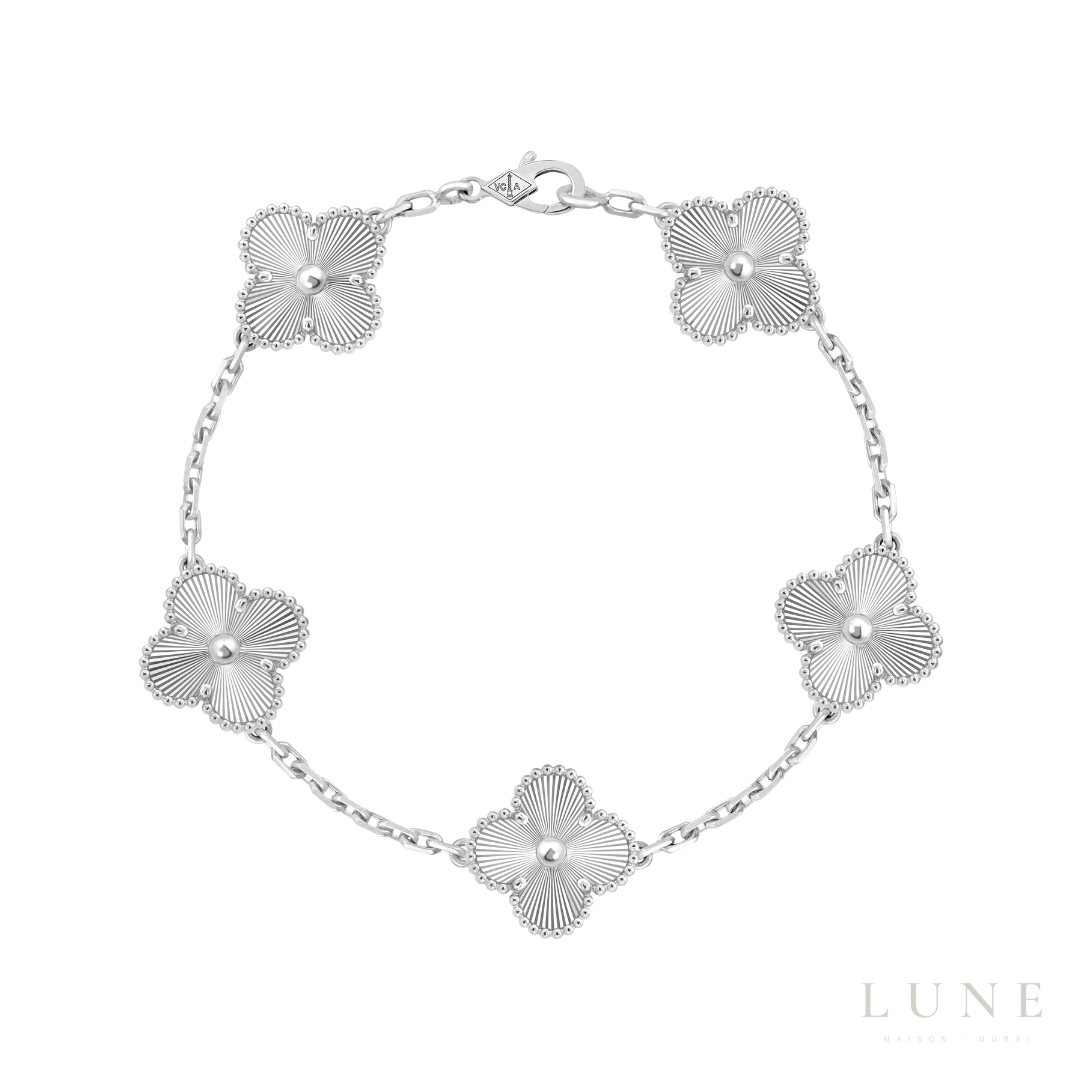 Van Cleef & Arpels Vintage Alhambra bracelet, 5 motifs
