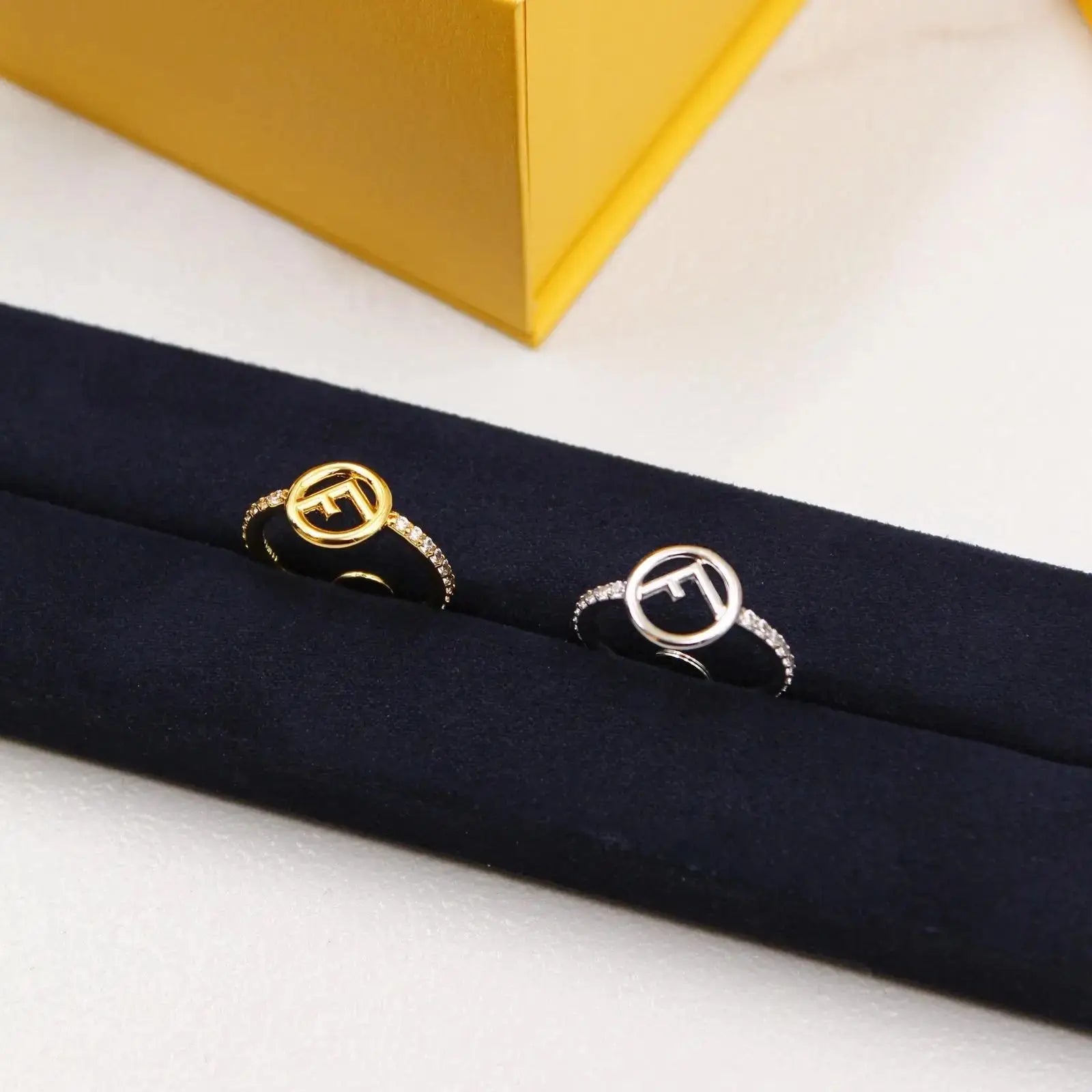 Fendi Jewelry |