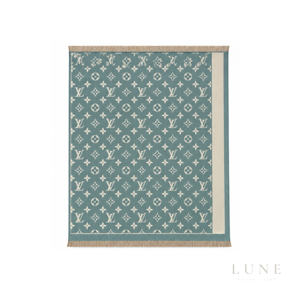 Louis Vuitton | Shawl Classic Celadon Green - View 1